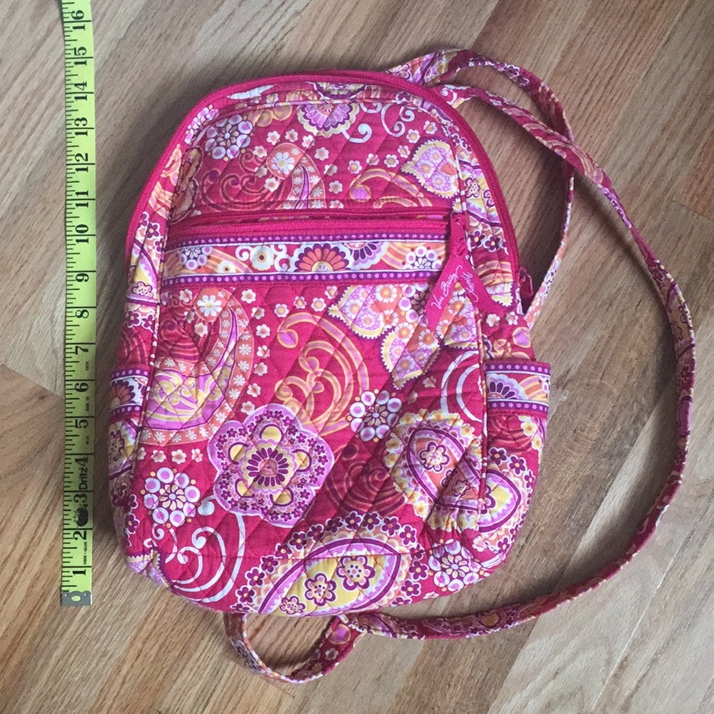 EUC Vera Bradley Raspberry Fizz backpack